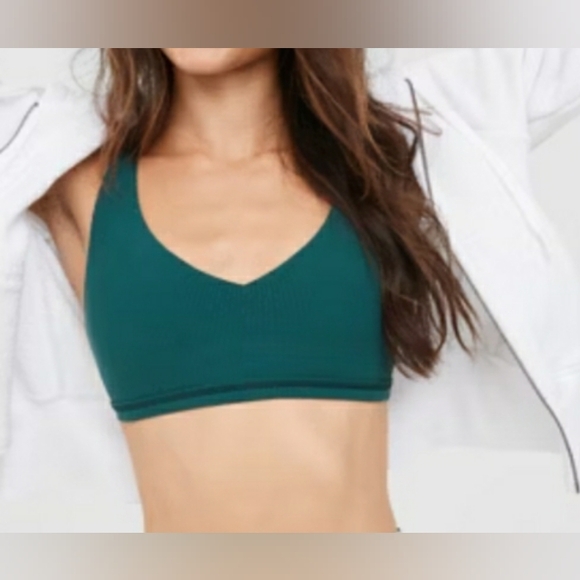 aerie Other - Aerie Offline Ribbed Sports Bra